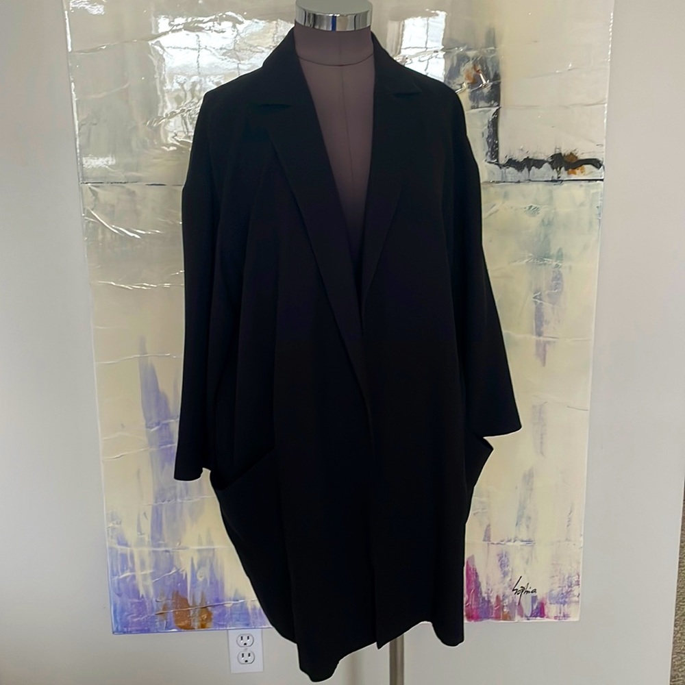 EILEEN FISHER Silk Black Lab Coat Jacket